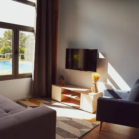 Quinta Vianas - Casas Do Picadeiro * Barca