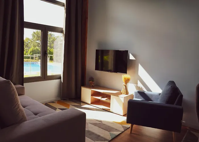 Quinta Vianas - Casas Do Picadeiro * Monção